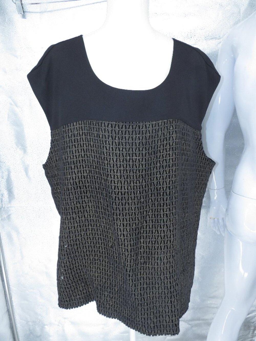 Calvin Klein Top 3X Black Gold Metallic Mesh Knit Sleeveless Blouse Tunic Shirt